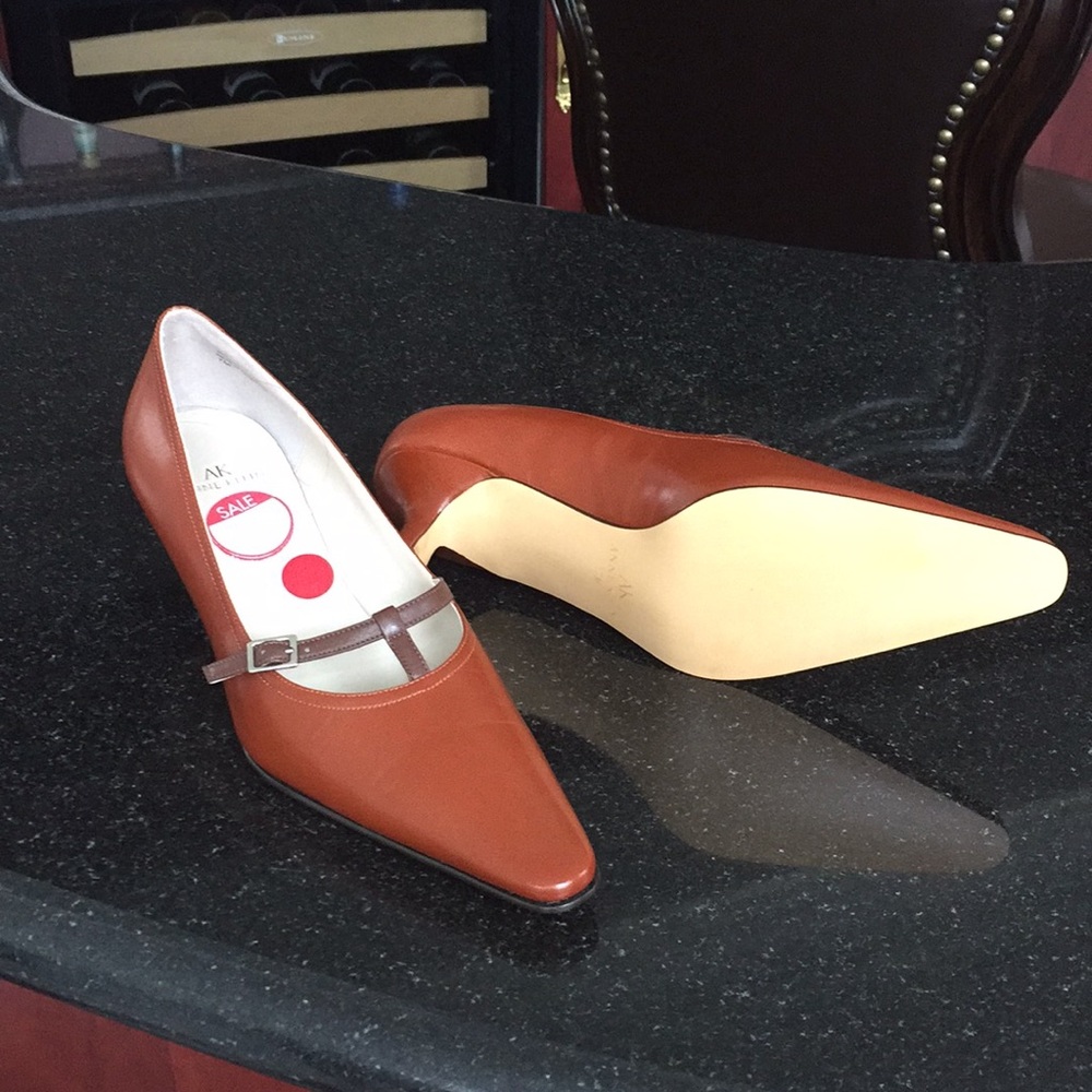 New Anne Klein Shoe